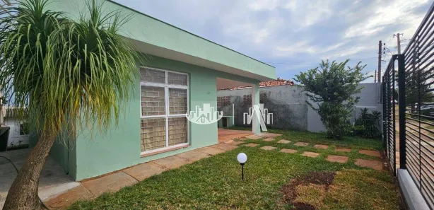 Casa com 3 Quartos para venda ou aluguel, 129m² no Califórnia, Londrina