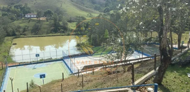 Fazenda / Sítio / Chácara com 3 Quartos à venda, 28800m² no , Igaratá