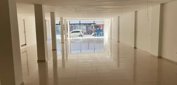 Loja / Salão / Ponto Comercial para alugar, 209m² no Centro, Cascavel