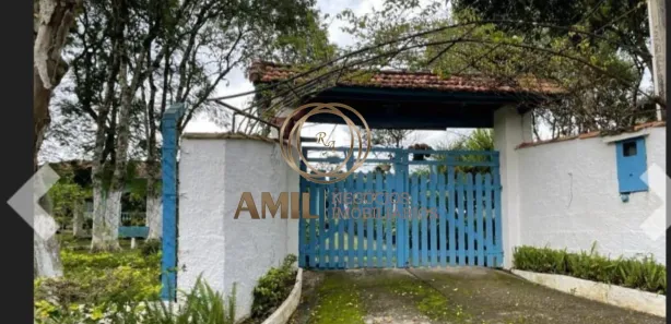 Fazenda / Sítio / Chácara com 4 Quartos para venda ou aluguel, 208m² no Chácaras Rurais Guararema, Jacareí