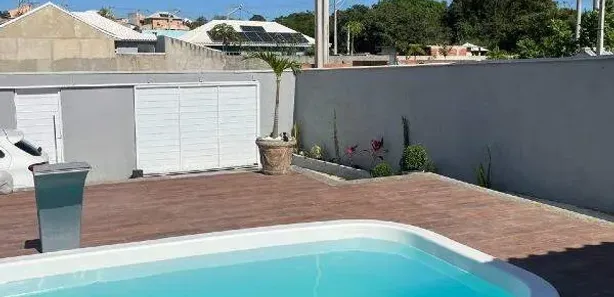 Casa de Condomínio com 2 Quartos para alugar, 110m² no Fazendinha, Araruama