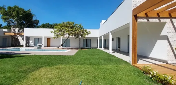 Casa de Condomínio com 8 Quartos à venda, 700m² no Prado, Prado