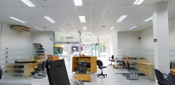 Prédio Inteiro para venda ou aluguel, 400m² no Jardim de Lucca, Itatiba