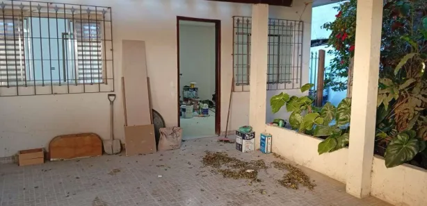 Casa Comercial com 3 Quartos para alugar, 120m² no Jardim São Salvador, Taboão da Serra
