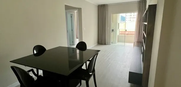Apartamento com 2 Quartos para alugar, 69m² no Tabuleiro, Camboriú