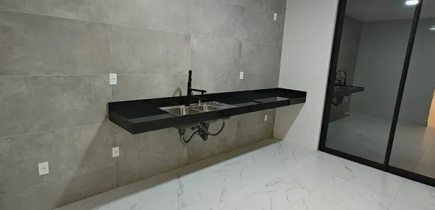 Casa de Condomínio com 3 Quartos para alugar, 98m² no Serrotão, Campina Grande