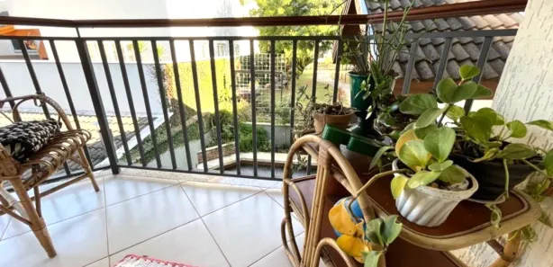Casa de Condomínio com 4 Quartos para venda ou aluguel, 300m² no Vila Oliveira, Mogi das Cruzes