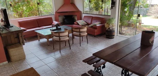 Fazenda / Sítio / Chácara com 3 Quartos para alugar, 350m² no Residencial Alvorada, Araçoiaba da Serra