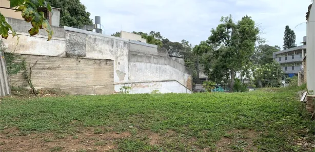 Terreno / Lote / Condomínio à venda, 450m² no Sumaré, São Paulo