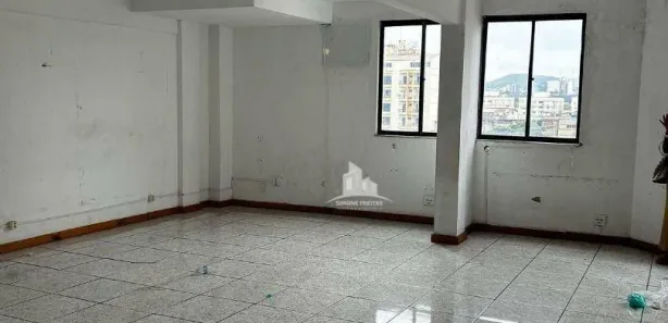 Conjunto Comercial / Sala para alugar, 60m² no Aterrado, Volta Redonda