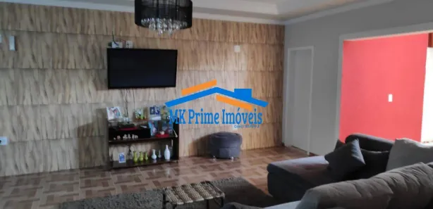 Fazenda / Sítio / Chácara com 4 Quartos à venda, 300m² no Centro, Alambari