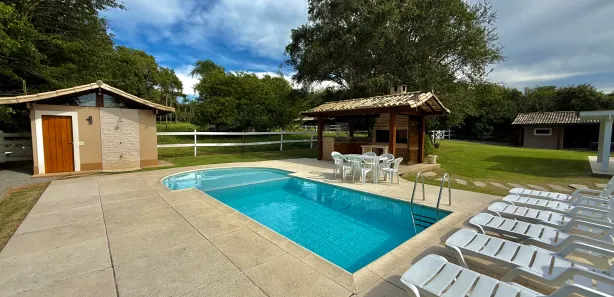 Fazenda / Sítio / Chácara com 3 Quartos à venda, 486m² no Baía Formosa, Armação dos Búzios