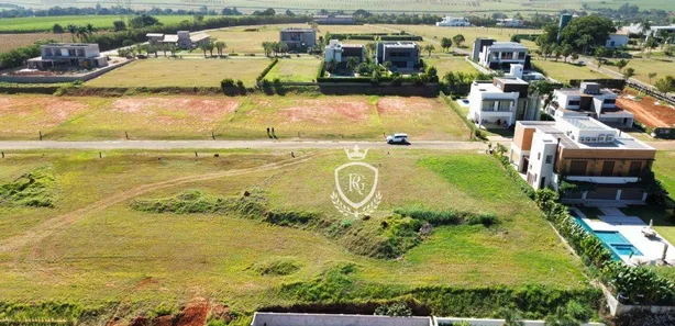 Terreno / Lote / Condomínio à venda, 1000m² no , Porto Feliz