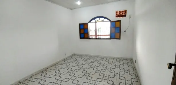 Sobrado com 3 Quartos para alugar, 90m² no Olinda, Nilópolis