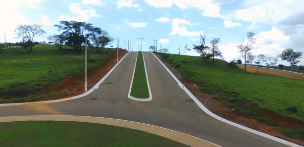Terreno / Lote / Condomínio à venda, 360m² no Novo Campinho, Pedro Leopoldo