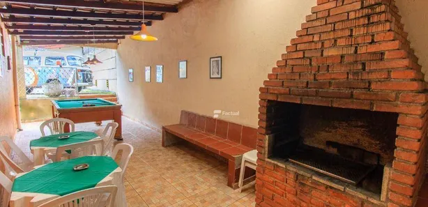 Hotel / Motel / Pousada com 21 Quartos à venda, 553m² no Enseada, Guarujá