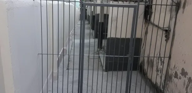 Casa de Vila com 1 Quarto para alugar, 35m² no Centro, Nilópolis