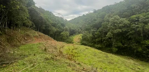 Terreno / Lote / Condomínio à venda, 11000m² no Vargem Grande, Águas Mornas