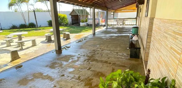 Fazenda / Sítio / Chácara com 3 Quartos para alugar, 450m² no Vila Menino Jesus, Caçapava