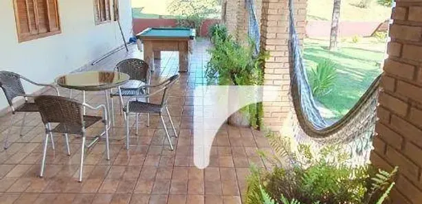 Fazenda / Sítio / Chácara com 4 Quartos à venda, 350m² no , Leópolis