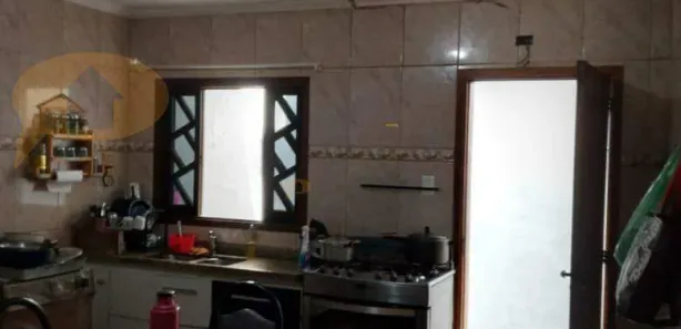 Sobrado com 4 Quartos à venda, 150m² no Vila Alayde, Ferraz de Vasconcelos