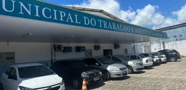 Galpão / Depósito / Armazém para alugar, 2000m² no Dix-Sept Rosado, Natal