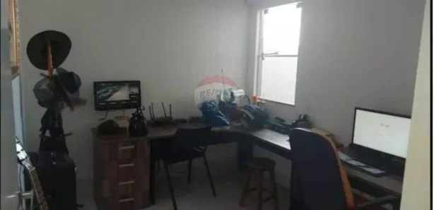 Sobrado com 3 Quartos à venda, 700m² no Parque Laranjeiras, Rio Verde