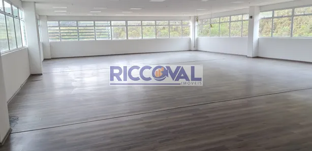 Galpão / Depósito / Armazém para venda ou aluguel, 17000m² no , Mairinque