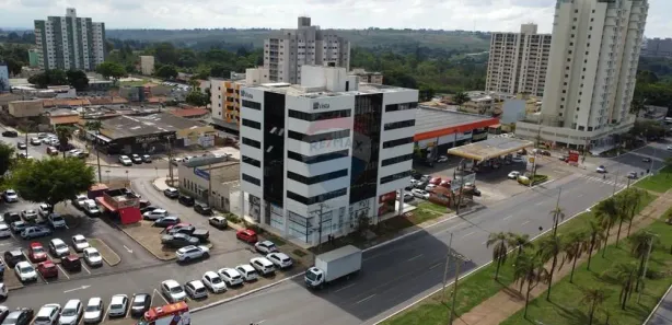 Loja / Salão / Ponto Comercial à venda, 33m² no Samambaia Norte, Brasília