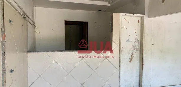 Loja / Salão / Ponto Comercial para alugar, 40m² no Centro, Queimados