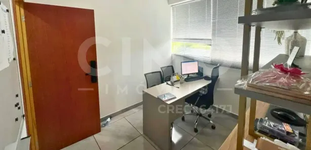 Galpão / Depósito / Armazém para alugar, 1261m² no Centro, Camboriú
