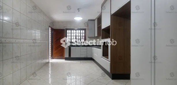 Sobrado com 3 Quartos para alugar, 255m² no Jardim Primavera, Mauá