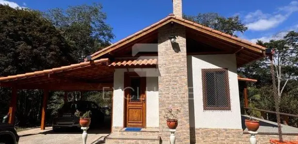 Fazenda / Sítio / Chácara com 2 Quartos à venda, 110m² no Amparo, Nova Friburgo