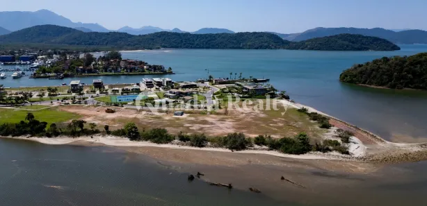Terreno / Lote / Condomínio à venda, 688m² no Bracuí (Cunhambebe), Angra dos Reis