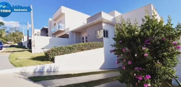 Casa de Condomínio com 3 Quartos para alugar, 172m² no Vila Santa Rosália, São Roque