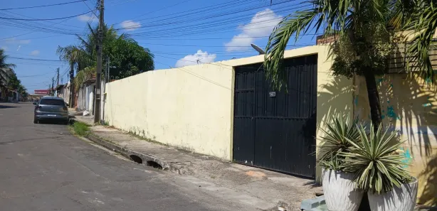 Casa com 2 Quartos à venda, 62m² no Nova Cidade, Manaus