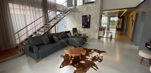 Casa de Condomínio com 3 Quartos para venda ou aluguel, 300m² no Parque Rodoviário, Campos dos Goytacazes