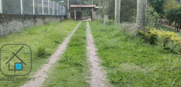 Fazenda / Sítio / Chácara com 3 Quartos à venda, 7500m² no Chácaras Rurais Guararema, Jacareí