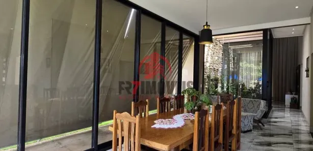 Casa de Condomínio com 4 Quartos à venda, 300m² no Centro, Santo Antônio de Goiás