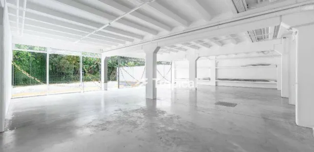 Conjunto Comercial / Sala para alugar, 50m² no Velha Central, Blumenau