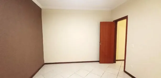 Casa com 3 Quartos para alugar, 170m² no Jardim Santo André, Limeira