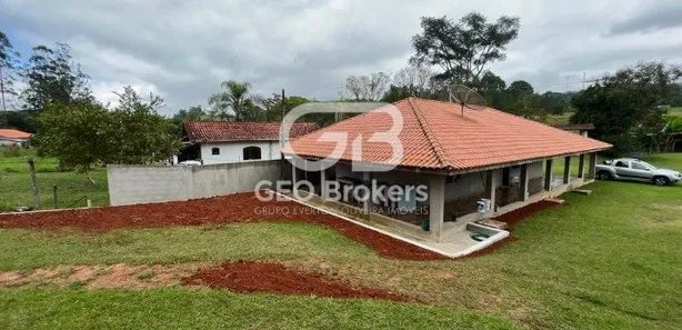 Fazenda / Sítio / Chácara com 3 Quartos à venda, 200m² no BOA VISTA, Igaratá