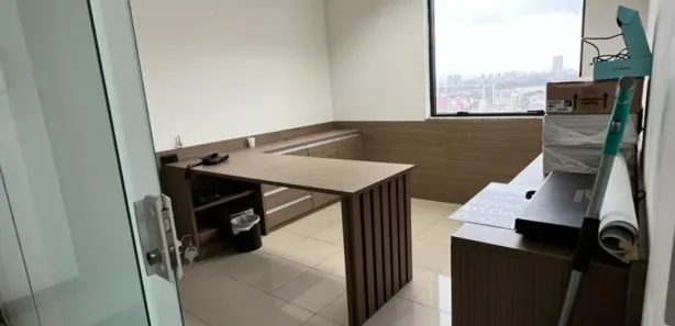 Conjunto Comercial / Sala à venda, 32m² no Vila Osasco, Osasco