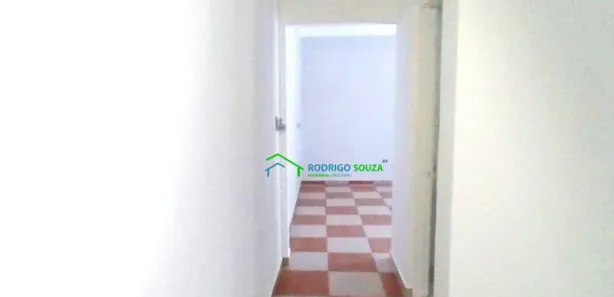 Casa com 1 Quarto para alugar, 50m² no Vila Dirce, Carapicuíba