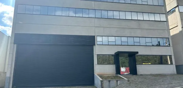 Galpão / Depósito / Armazém para alugar, 800m² no Parque Industrial San José, Cotia
