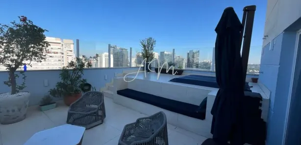 Cobertura com 3 Quartos para venda ou aluguel, 227m² no Santo Amaro, São Paulo