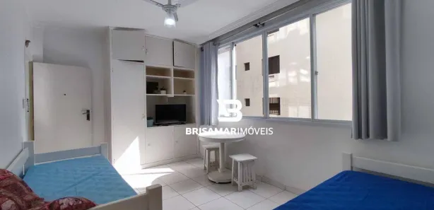 Kitnet com 1 Quarto para alugar, 27m² no Pitangueiras, Guarujá