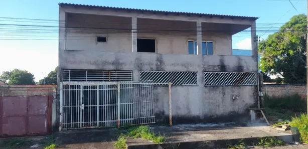 Sobrado com 6 Quartos à venda, 400m² no Jardim Lago Azul, Novo Gama