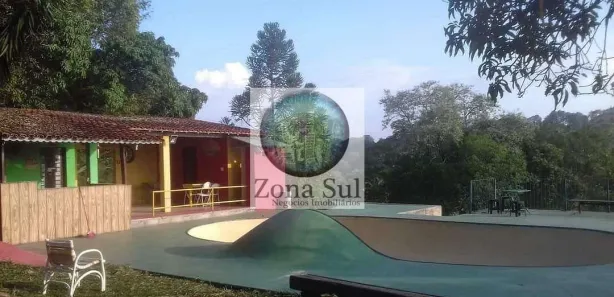 Fazenda / Sítio / Chácara com 3 Quartos para alugar, 20000m² no , Araçoiaba da Serra