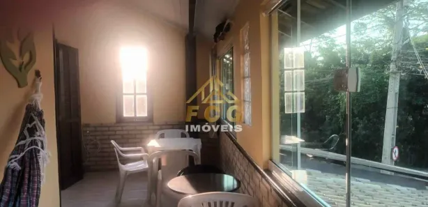 Sobrado com 4 Quartos à venda, 300m² no Itaipu, Niterói